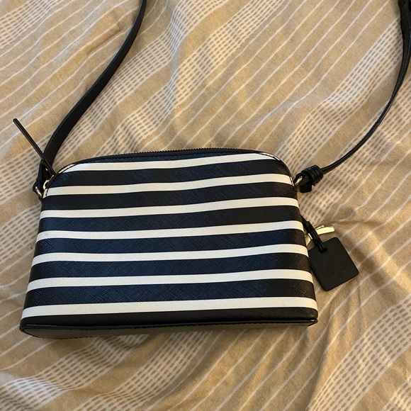 Kate Spade crossbody - Picture 4 of 4